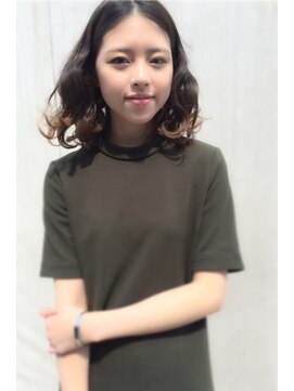 ラウンジ モリオ イケブクロ(Lounge MORIO Ikebukuro) 【morio池袋】センターパートロングボブ