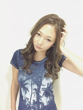 トモズヘアデザイン(Tomo's Hair Design) サーフ系カーリー