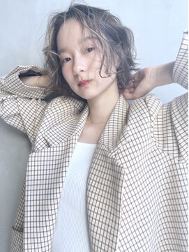 アイティーバイアルバム 八王子店(IT by ALBUM) ウェーブボブ_カーキグレージュマッシュショート_58302