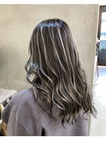 ロンドアジュール 横浜(Lond azur)&nbsp;【脱白髪染め】イメチェンヘアスタイルコントラストハイライト