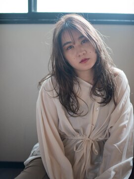 キート(Kiito) 【kiito海老名】顔まわりレイヤー/ふんわりカール/抜け感