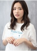 20代30代アッシュグレージュミディアムウルフ伸ばしかけ抜け感