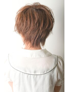 アルトス 浦和(ARTS) 切りっぱなしボブ/美髪/ピンクブラウン[ショートカット/浦和]