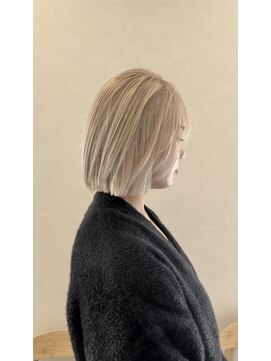 イロ(iro) ブロンドcolor