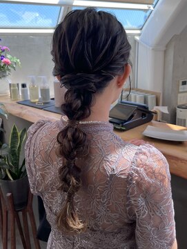 ロンド 表参道店(Lond) ふんわり可愛い大人気!!ぽこぽこ編み下ろしヘア