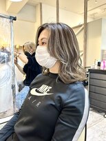 ヘイリー(HAILEY)&nbsp;コントラストハイライトカラー