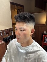 カットスペース キャロル(CUT SPACE CAROL) スキンフェード