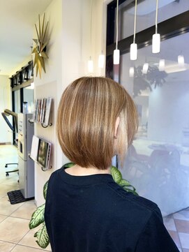 シュヴー 西葛西(CHEVEUX) 【お手入れいらず】ボブ×髪質改善カラー