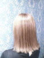 ミュズィー ドゥ ヘア(Musee du hair)&nbsp;白髪ぼかしハイライト