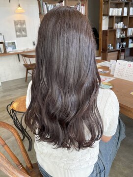 ヘアーアイストゥーレ(HAIR ICI TRE) チョコレートブラウンカラー 担当渡辺聖
