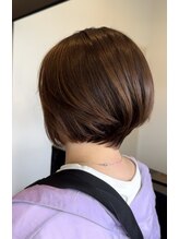 独自のカラーレシピにより、白髪あるけど暗くしたくない方、明るく染めれるますよ♪　　[那覇新都心]