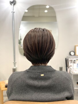 トトノウ ショートヘア