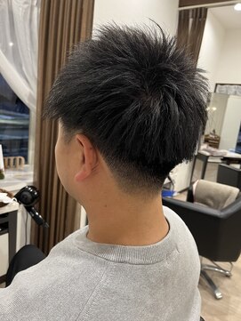 コアフィールフィス(COIFFURE fils) 《見附 今町》