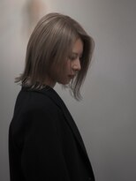 カルム(calme)&nbsp;【吉富】切りっぱなし×ブロンドグレージュ