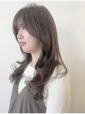 透明感シアーグレージュ/レイヤーカット/艶髪/カール