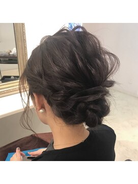 シアン(CYAN) ヘアアレンジ