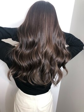 ナンバー(number+) 20代30代ハイライトバレイヤージュブリーチ立体感透け感