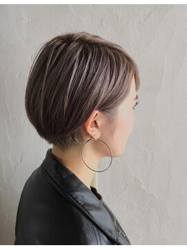 ファミリィ (PHAMILEE) シックなパープルグレーショート