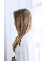 オティアプラスエヌ(OTTIA+n)&nbsp;20代30代40代　ワイルドロング【松山】