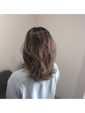 フリーダムエフ(FREEDOM.F) アッシュバレイヤージュ