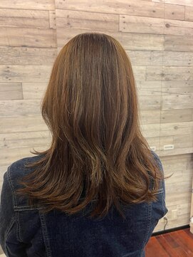 アルルヘアーオキナワ(ARURU HAIR) レイヤースタイルベージュブラウン