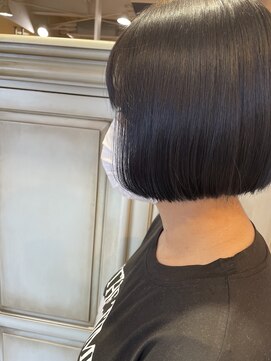 グローリープラス(Glory+plus) 首元スッキリミニボブ