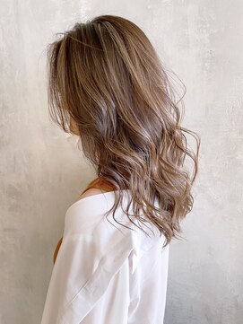 アルバム 渋谷パルコ(ALBUM) ハイライトロング_チェリーブラウンフェミニンロング_ba337742