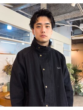 ガレージ バイ グリーン 原宿 表参道(Garage by green) 【SATOSHI】黒髪スパイキーショート