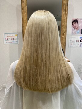 シー(THEE) 髪質改善オージュアトリートメント！