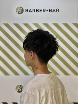 バーバーバー 高坂(BARBER-BAR) 刈り上げショート