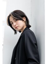 ウルト(ult)&nbsp;インナーカラー切りっぱなしボブ