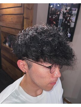 サンアンドマーリィズバーバー 駅前店(SON&MARLEY'S BAR BER) スペインカール/サンアンドマーリィズバーバ