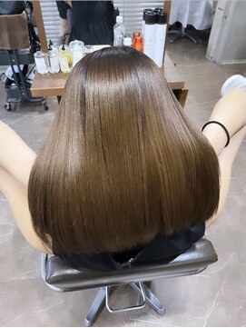 リングス 表参道(Riings) LA発祥ケラチントリートメント