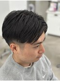 メンズカットセンターパート刈り上げツーブロック