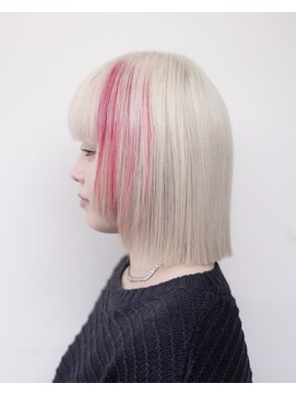 ルプラ ガーデン(le-pla garden) ダブルカラー#ブロンドベージュ#レッド#ボブ#豊橋#豊川#田原