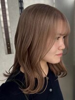 イリ 大阪(ili)&nbsp;ハイライトカラーミルクティーベージュレイヤーカット