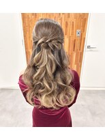 イム(IMU)&nbsp;ハーフアップ／結婚式／ライブ