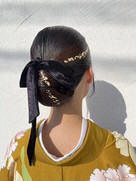 テトテプラス(tetote+) タイトシニヨンスタイル