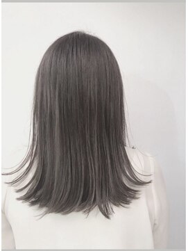 カノイ 銀座中央通り(KANOI) ファギーグレージュ＊