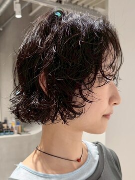 テクネ 天神大名(techne) 天神顔周りレイヤーカットミディアムボブパーマレイヤーパーマ