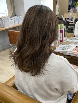 メアリー バイ メリー(marry by merry) 【立町メアリーバイメリー】☆ケアブリーチ×くすみベージュ☆