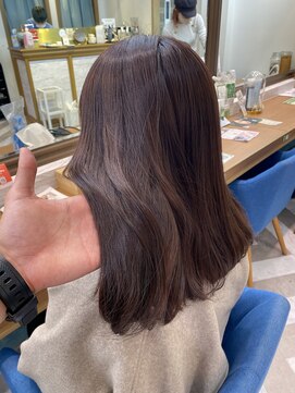 ロンドアベニール 北千住(Lond avenir) 重めのレイヤーミディアム ピンクベージュ 西田大樹