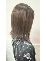 アナ ラーナ(Anna Lanna)&nbsp;モカグレージュ×外ハネ