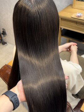 ナチュラル グロー 仙台駅前店(Natural grow) 魔法の縮毛矯正“ケアルーガ”