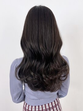 アイティーバイアルバム 八王子店(IT by ALBUM) アッシュブラックグレージュカラーレイヤーロング_ba486531