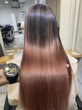 エル(EL by green) 《tomi》ブリーチと髪質改善の組み合わせ