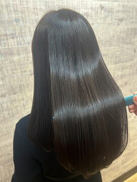 ララ(LALA) パヤ毛が気になる方必見!髪質改善ストリートメント