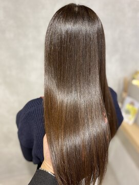 ユニバーストーキョー 池袋西口店(universe tokyo) 【自分史上最高の艶髪に】ULTOWAトリートメント(池袋西口)