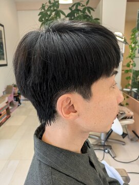 グラムゼロ メンズのナチュラルツーブロックスタイル