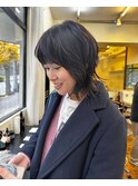 黒髪ミディアムマッシュウルフ